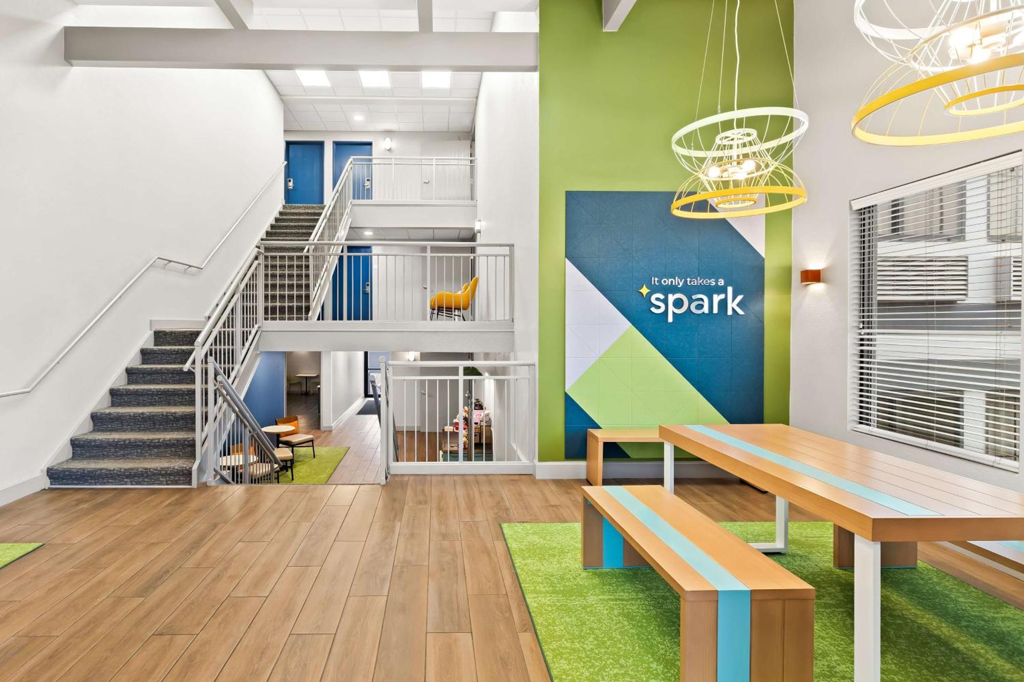 Spark By Hilton Wichita East Exterior photo